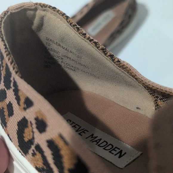 Cheetah Print Steve Madden Knit Sneakers 10 - Picture 2 of 8